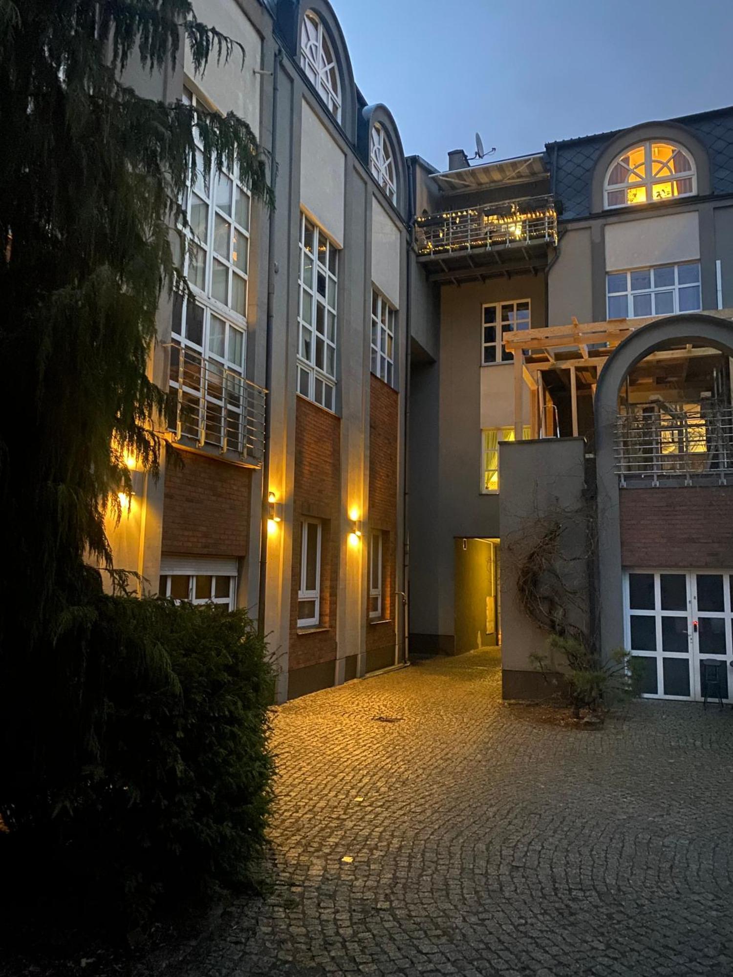 Piekarnia Apartamenty Manufaktura, Parking, Dostep Na Kod, Klima, 1-3 Pokoje, Prywatna Kamienica Łódź Kültér fotó